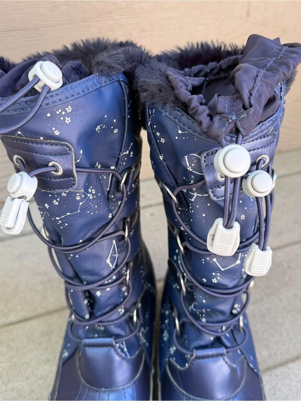 Lands End Snow Boots Girls Size 5M Navy Blue Insulated Winter Constellation Star